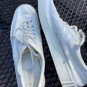 Tretorn Sneakers - Ladies 9.5